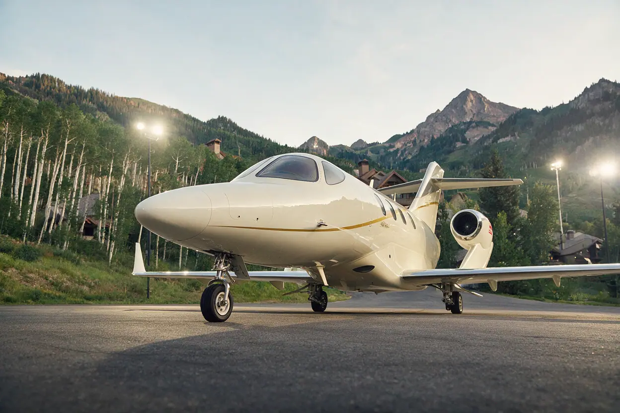 Private jet Los Angeles to Aspen