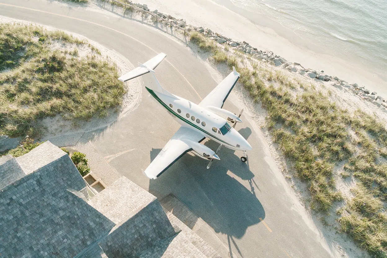 Private jet New York to The Hamptons