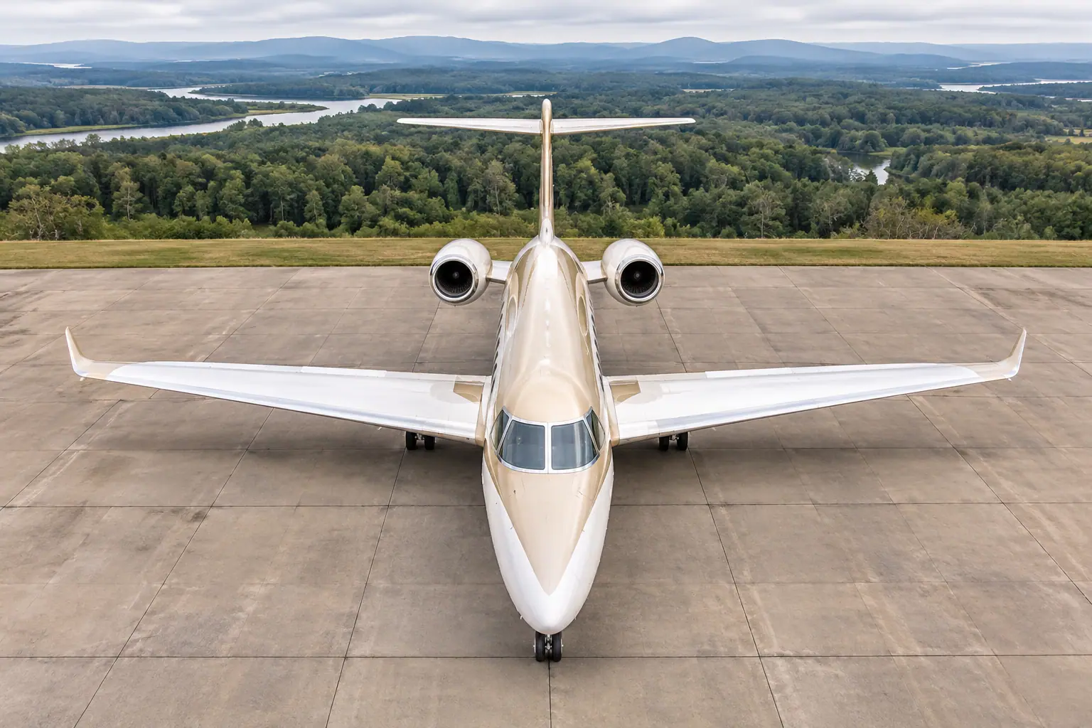 Light jet waiting on an empty ramp